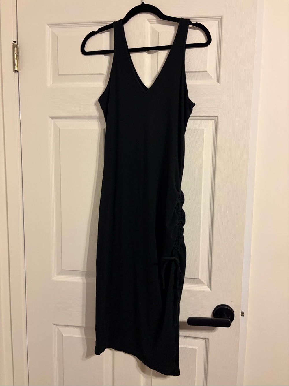 Target Black Sleeveless V-Neck Midi Dress
